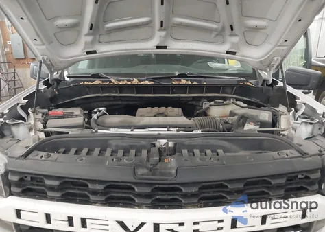 2021 Chevrolet Silverado 1500 4Wd Short Bed Custom из США, поврежденный, VIN 3GCPYBEK4MG313843